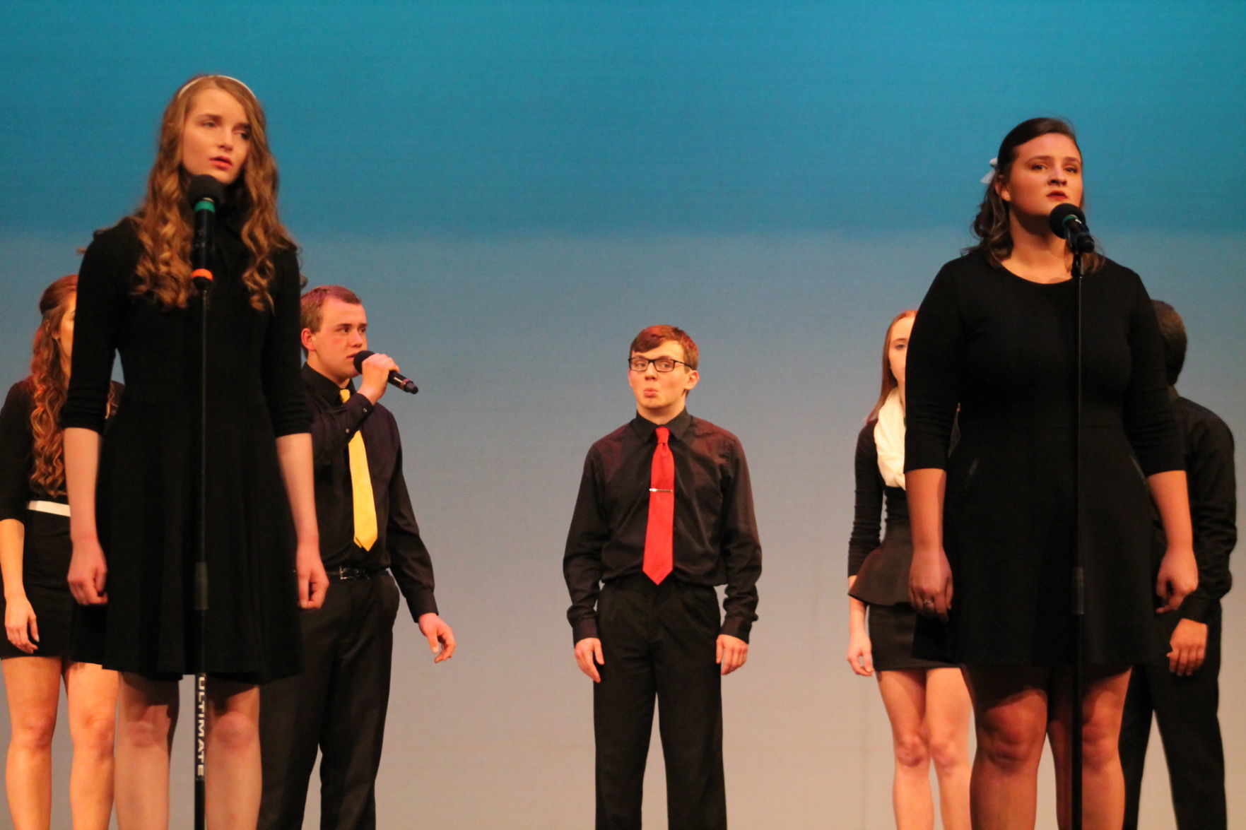BDHS A Capella 051.JPG